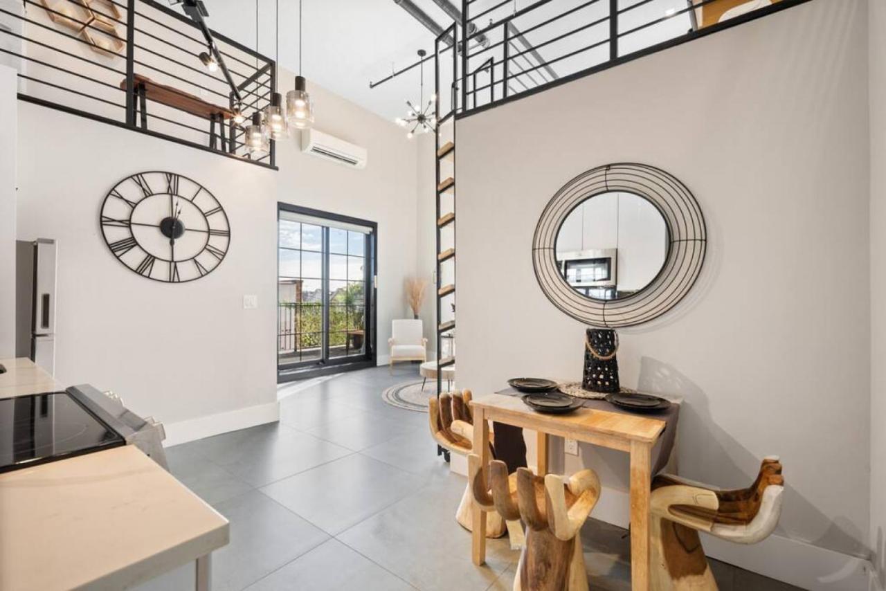 Nyc Skyline Views, Sauna & Rooftop - Romantic Escape At "Brooklyn Bay Lofts" New York Esterno foto