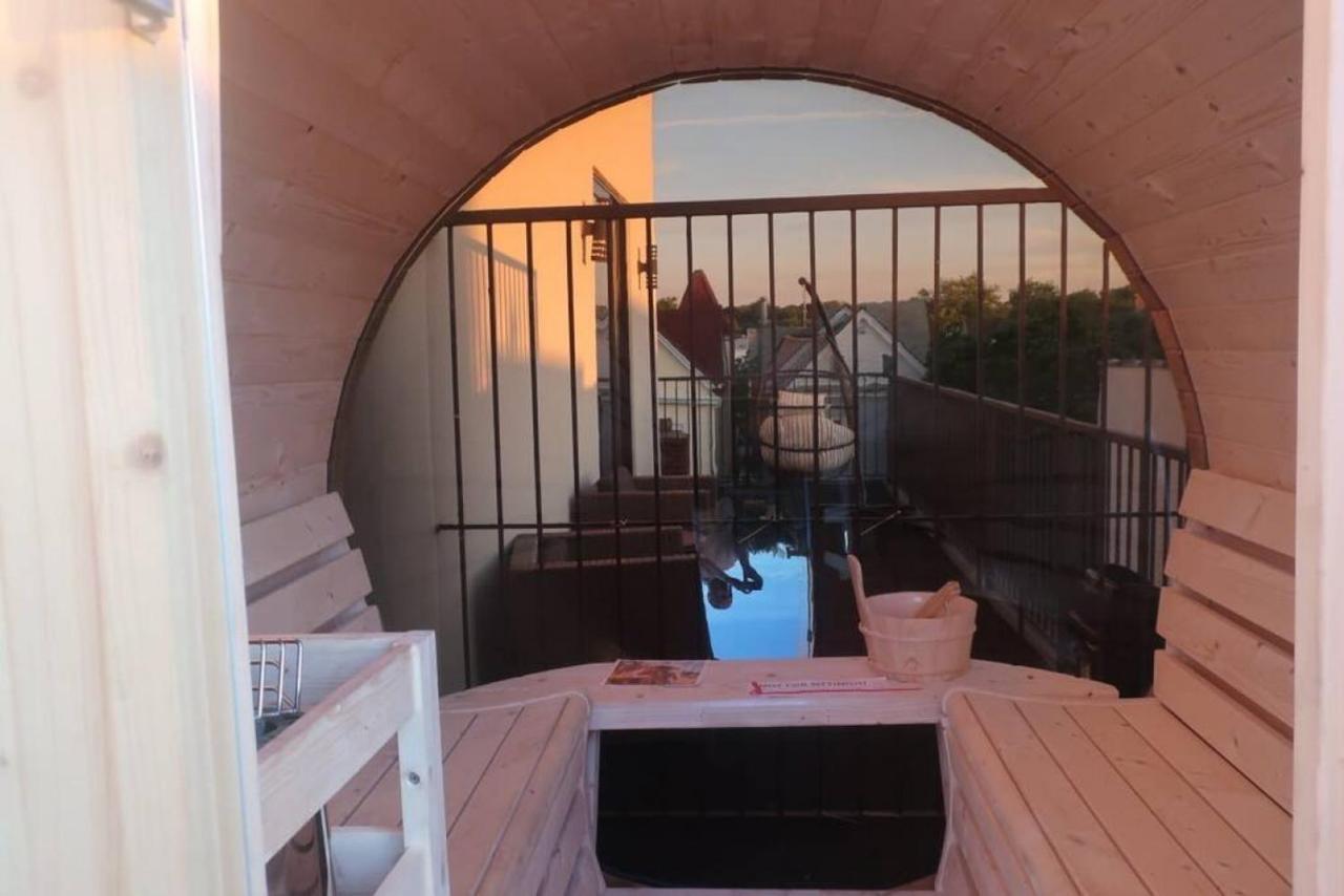 Nyc Skyline Views, Sauna & Rooftop - Romantic Escape At "Brooklyn Bay Lofts" New York Esterno foto